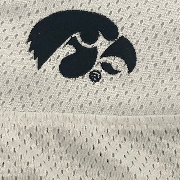 High quality Iowa Hawkeye youth jersey.  All numbers and letters appliquéd. - Picture 4 of 11